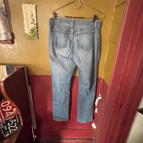 Kuhl size 2 short brown slight flare pants - Picture 8 of 9